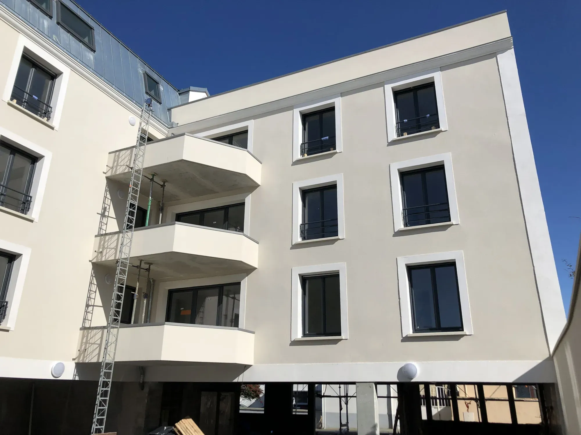Logements au Grandcamp-Maisy (21)