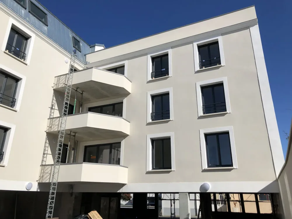 Logements au Grandcamp-Maisy (21)